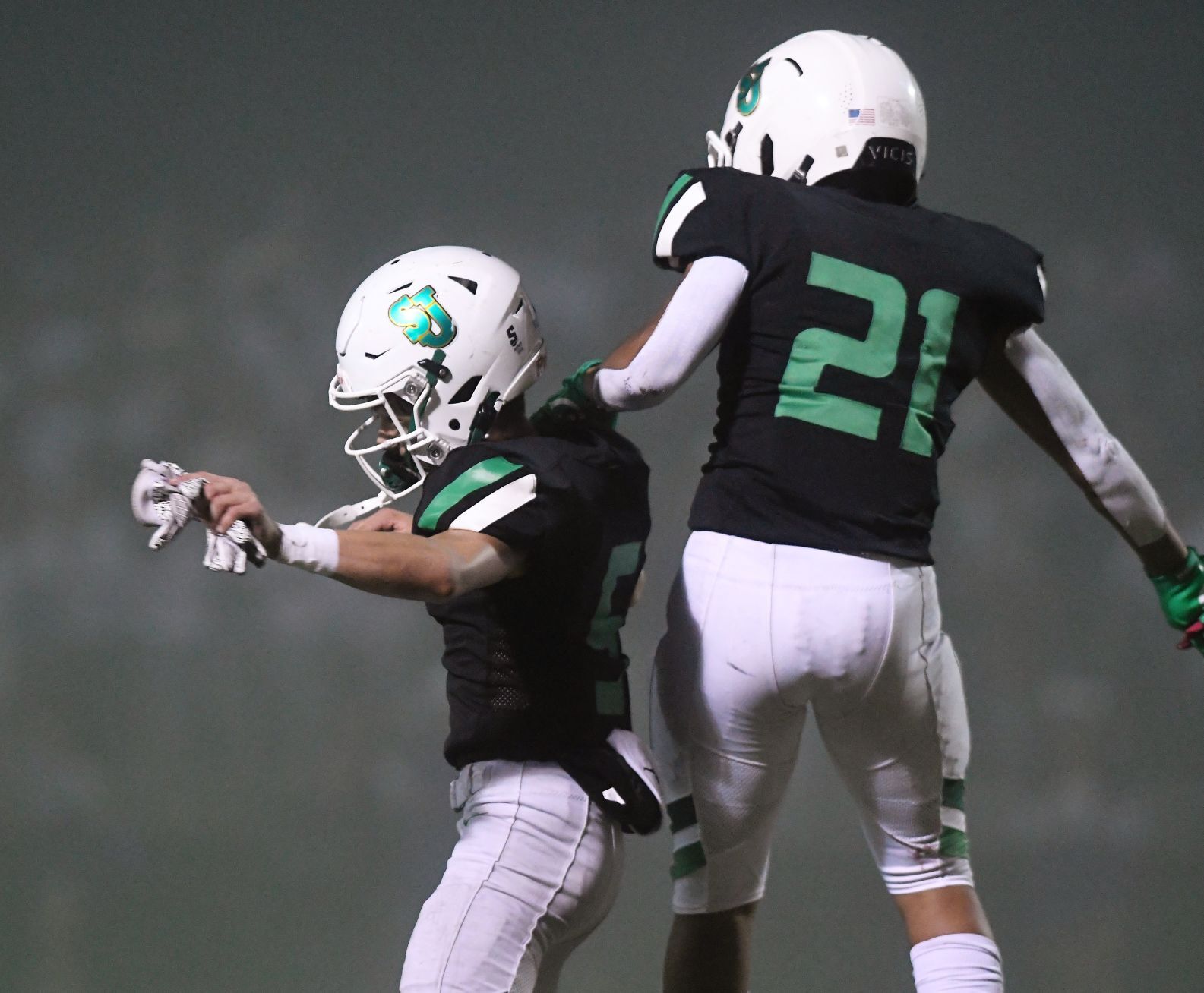 102921 ERHS SJHS FB 08.JPG